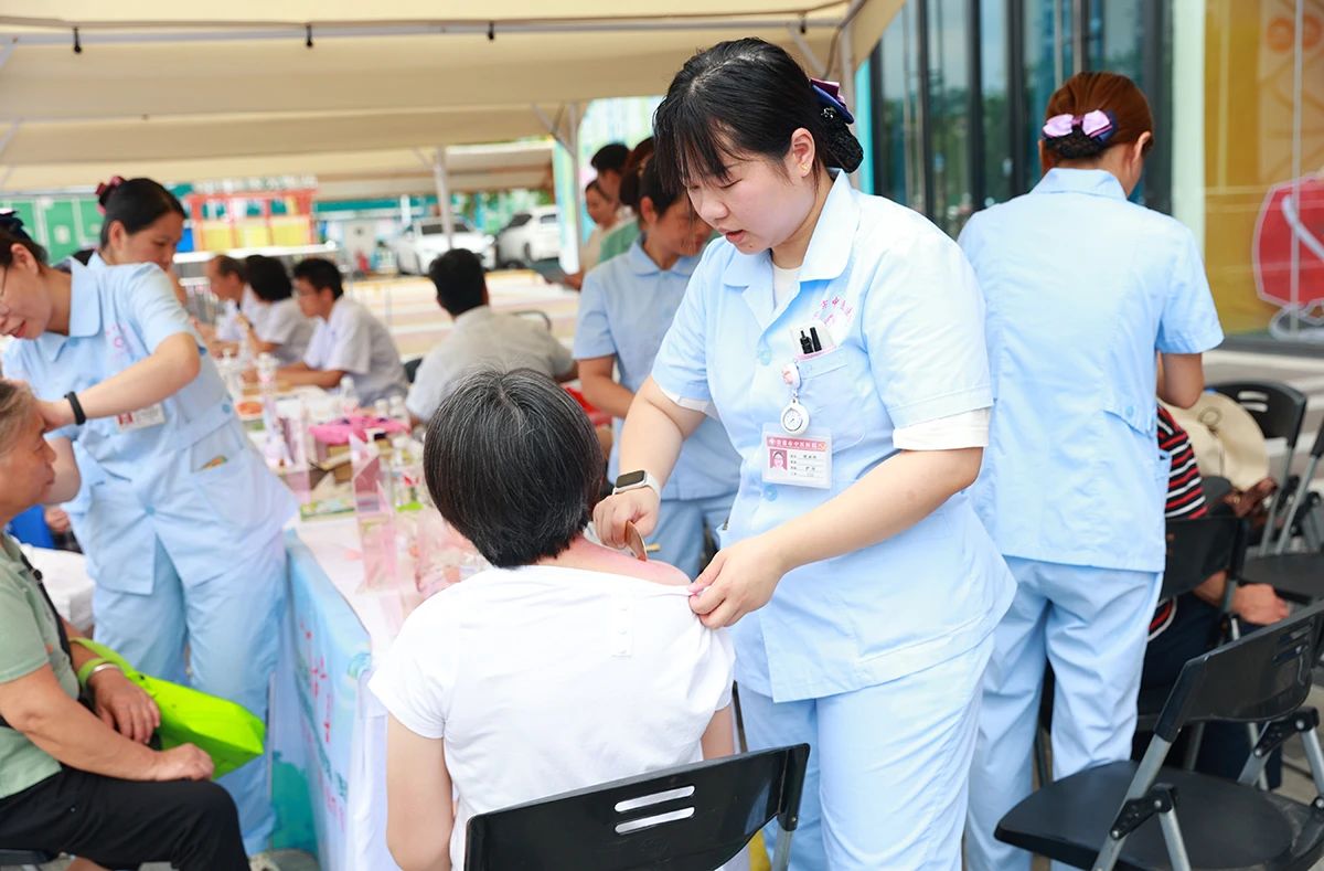 “百市千县”中医药文化惠民活动｜广西贵港：“沉浸式”解锁中医药“潮玩法”