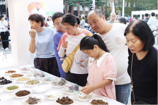 “十四五”成果巡礼·中医药民生温度｜河南郑州市中医院如何铺就中医药惠民绿色快车道？