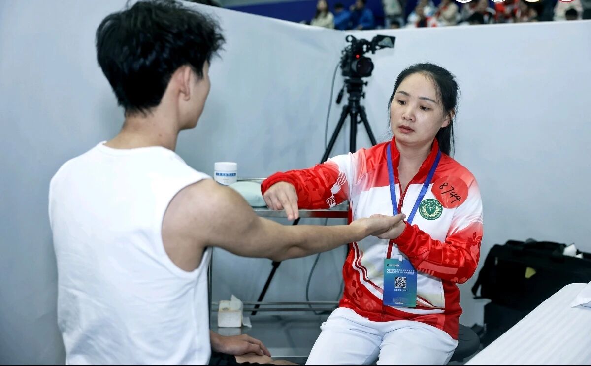 以赛促学,以技会友!2025华佗杯全国高等院校针灸推拿临床技能大赛结果出炉 以赛促学,以技会友!2025华佗杯全国高等院校针灸推拿临床技能大赛结果出炉