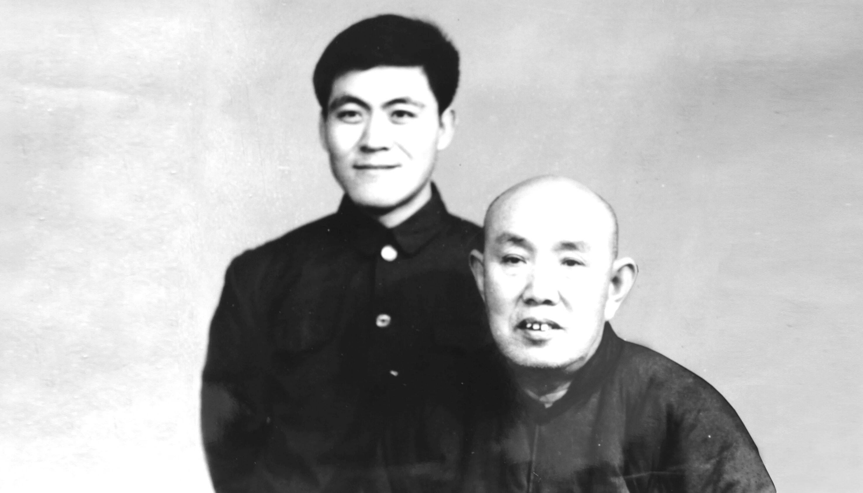 “传承的核心是思维的传递，而非单纯的方剂背诵”！看全国名中医陈宝贵如何践行“衷中参西”~