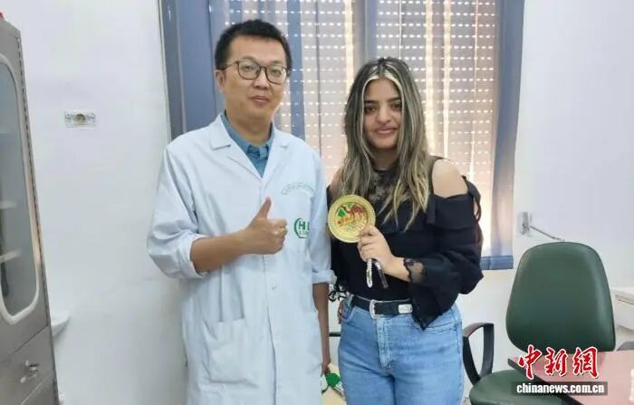 中国三代医者接力援非：让中医针灸加速“出海”