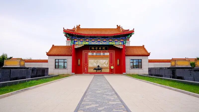 从一个农村少年到一代络学宗师！探访吴以岭院士故乡，感受“咬定青山不放松”的医者精神